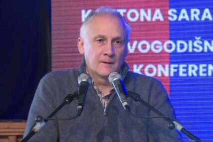 Ministar Vranić optužio "pojedince" da kaljaju zdravstveni sistem KS