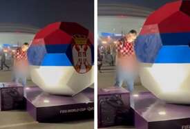 Skandal u Kataru: Navijač Hrvatske simulirao kako urinira po zastavi Srbije