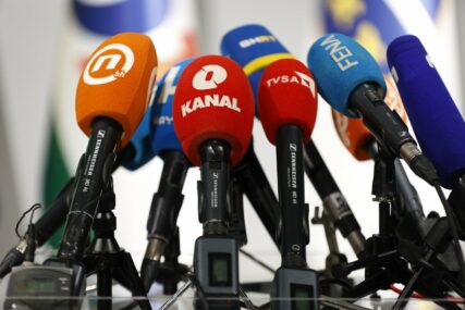 Vijeće za štampu oštro osudilo potez Vlade RS-a: Uvođenje klevete u krivično zakonodavstvo ugrožava medijsku slobodu
