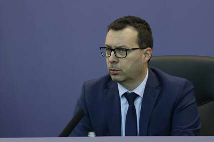 Ministar Džindić sazvao sastanak zbog zeničkih rudara, pozvane sve strane