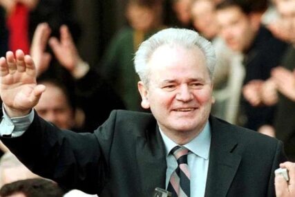 Skinute oznake tajnosti: CIA objavila dokumente o hapšenju Miloševića, objelodanjena i uloga Moskve u "5. oktobru"