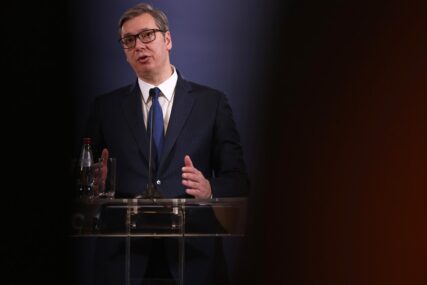 Vučić i Porifirije o situaciji u vezi s Kosovom: Uključili smo sve naše ljude, sve resurse moguće. Borimo se za mir