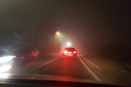 Travnik i okolicu prekrila gusta magla: Pogledajte šta je reporter Bosnainfo zabilježio u dolini Lašve