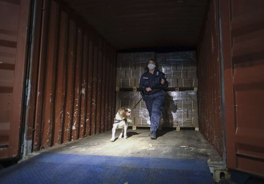 FOTO: EPA-EFE/OLIVIER HOSLET