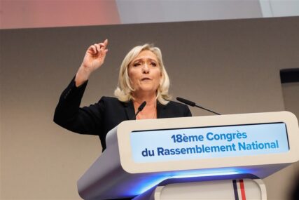 Ankete: Stranka Marine Le Pen ima veliku prednost pred izbore u Francuskoj