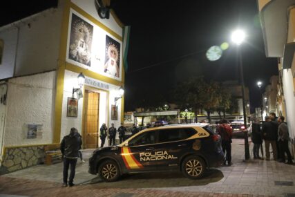 Španija: U napadima mačetom u dvije crkve ubijen svećenik i povrijeđene četiri osobe