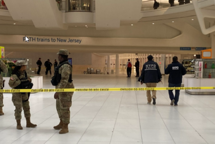 Evakuisan Svjetski trgovački centar u New Yorku: Policija istražuje sumnjivi paket u zgradi (VIDEO)