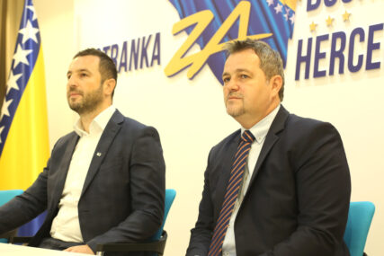 Ogrešević iz Cazina poručio: "NES će u 2024. biti kreator brojnih pozitivnih iznenađenja u BiH"