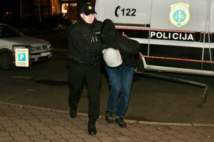 Mjesec pritvora sedmorici osumnjičenih za napad na Beograđane, ostaloj trojici mjere zabrane