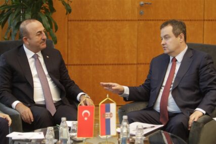 Susret Cavusoglua i Dačića: Uloga Turske i Srbije vrlo važna za mir u BiH