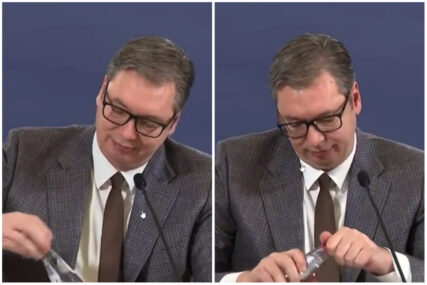 Vučić na sve načine pokušao odvrnuti čep sa flaše vode, ali na kraju je ipak ostao žedan