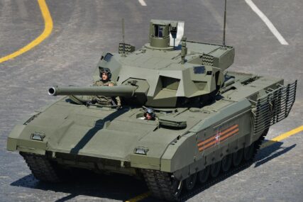 Moskva na front šalje problematične tenkove: Sofisticirano oružje sa kvarljivim motorom