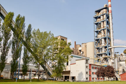 Poginuo radnik u Fabrici cementa u Lukavcu