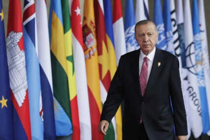 Erdogan: Putin bi mogao u aprilu posjetiti Tursku zbog nuklearne elektrane