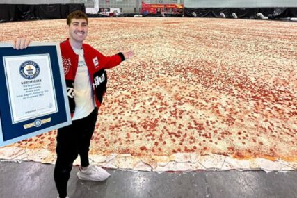 Napravljena najveća pizza na svijetu, ima 68 hiljada komada
