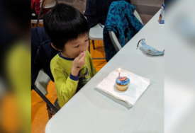 Dječak sa autizmom na proslavu rođendana pozvao 19 prijatelja. Samo se jedan pojavio