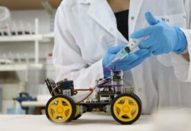 Revoluciona inovacija: Naučnici napravili robota koji može prepoznavati mirise (VIDEO)