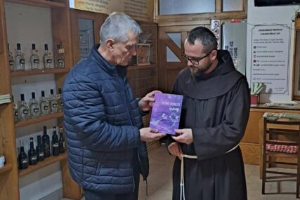 Direktor Nacionalne i univerzitetske biblioteke posjetio fojnički samostan