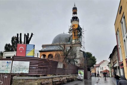 Šarena džamija u Tuzli će nakon obnove dobiti i kupolu kakvu je imala 1888.