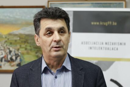 Lavić: "Lideri 'Trojke' igraju na oštroj ivici; Zašto bi mi građani BiH pristali na ucjene Čovića i Dodika?"