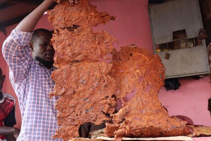 Suho meso "kilichi" omiljena delicija u Kamerunu