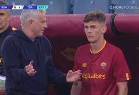 ŠOK ZA BENJAMINA Tahirović na izlaznim vratima Rome, evo zbog čega