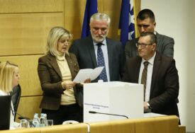 Čović bez četvrtog delegata: Poznati sastavi klubova Hrvata i Bošnjaka u Domu naroda PSBiH