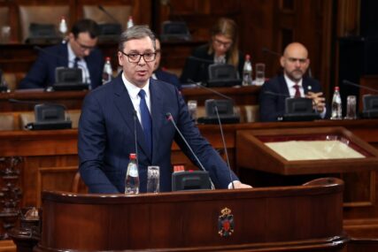 Nakon susreta s Kurtijem Vučić kao da se vratio s ratišta: "Borili smo se koliko je bilo moguće u teškim uslovima"