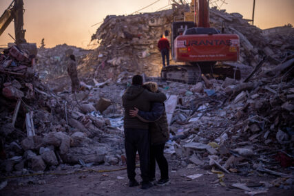 Broj poginulih u zemljotresima u Turskoj povećan na 35.418