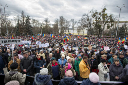 Proruski demonstranti izašli na ulice Moldavije: “Neka Rusi dođu, želimo ih ovdje”