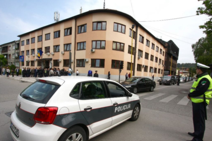 Izvršeni pretresi u dvije zdravstvene ustanove na području Tuzlanskog kantona