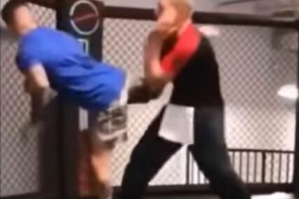 Legendarni Van Damme ušao u kavez s UFC prvakom, pa se obrukao (VIDEO)