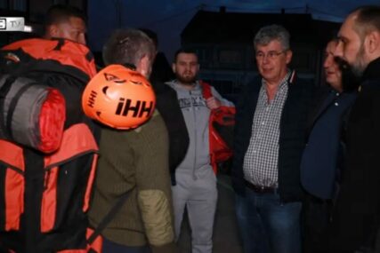 DOČEKALI IH ČLANOVI PORODICE: Iz Turske se vratili brčanski spasioci