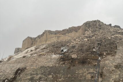 Od posljedica razornog zemljotresa znatno oštećena historijska tvrđava u Gaziantepu