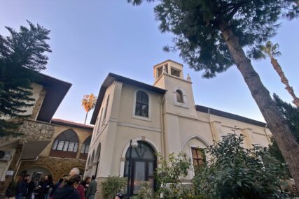 Pravoslavna crkva u turskom gradu otvorila vrata preživjelim žrtvama zemljotresa