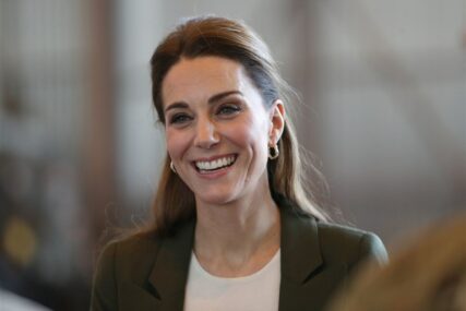 Dirljiv susret: Kate Middleton nije krila sreću