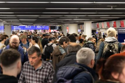 Štrajkovi na njemačkim aerodromima blokirali 300.000 putnika