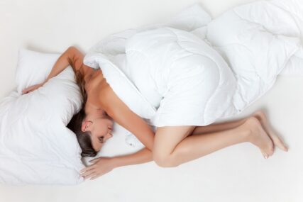 S ovim odjevnim predmetom nikako ne smijete spavati: Loše utječe na vaše zdravlje