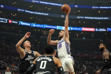 Clippersi i Sacramento sinoć su odigrali utakmicu koja je ušla u historiju košarke