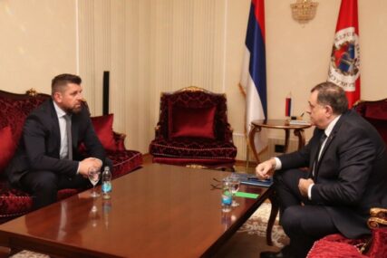 Dodik i Duraković dogovorili da zajedno rješavaju probleme povratnika u RS
