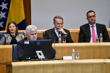 Izbor članova Kolegija Doma naroda PSBiH izazvao delegatsku diskusiju
