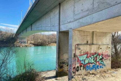Prefarbani prijeteći i uvredljivi grafiti protiv Bošnjaka u Čapljini