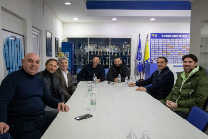 Stari sportski prijatelji: Selektor Hadžibegić i Janjoš posjetili gradskog rivala