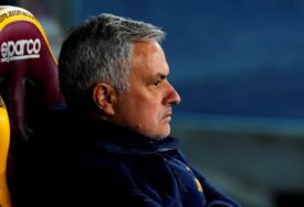 Mourinho otkrio tajnu koju je čuvao 13 godina: Jedan poziv mogao je promijeniti historiju Manchester Uniteda
