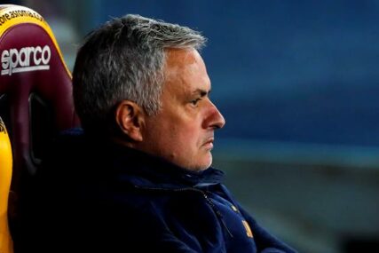 Jose Mourinho mrzi samo jednog fudbalera: "Da se avion s igračima sruši, ti opet nećeš igrati"
