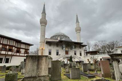 Muslimanima nije lako ni umrijeti u Njemačkoj: Ne može tabut, mora biti kovčeg