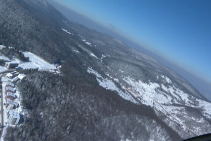 Pogled iz helikoptera na veličanstvene Lukomir, Bjelašnicu i Igman