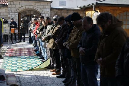 Širom BiH i dijaspore klanjana dženaza u odsustvu za žrtve zemljotresa u Turskoj i Siriji, organizovana i sergija