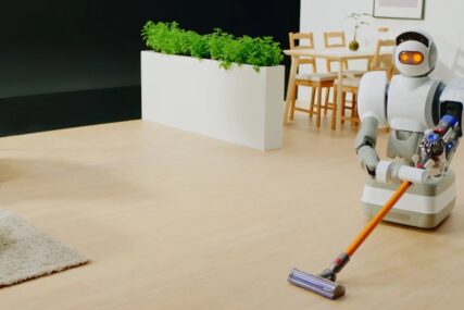 Za deset godina roboti će preuzeti kućanske poslove