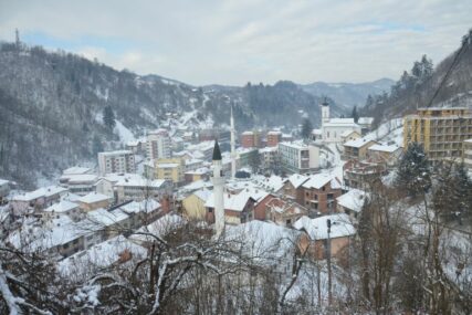 U Srebrenici izrečene presude zbog prodaje donirane mehanizacije u vrijednosti od 2 miliona KM